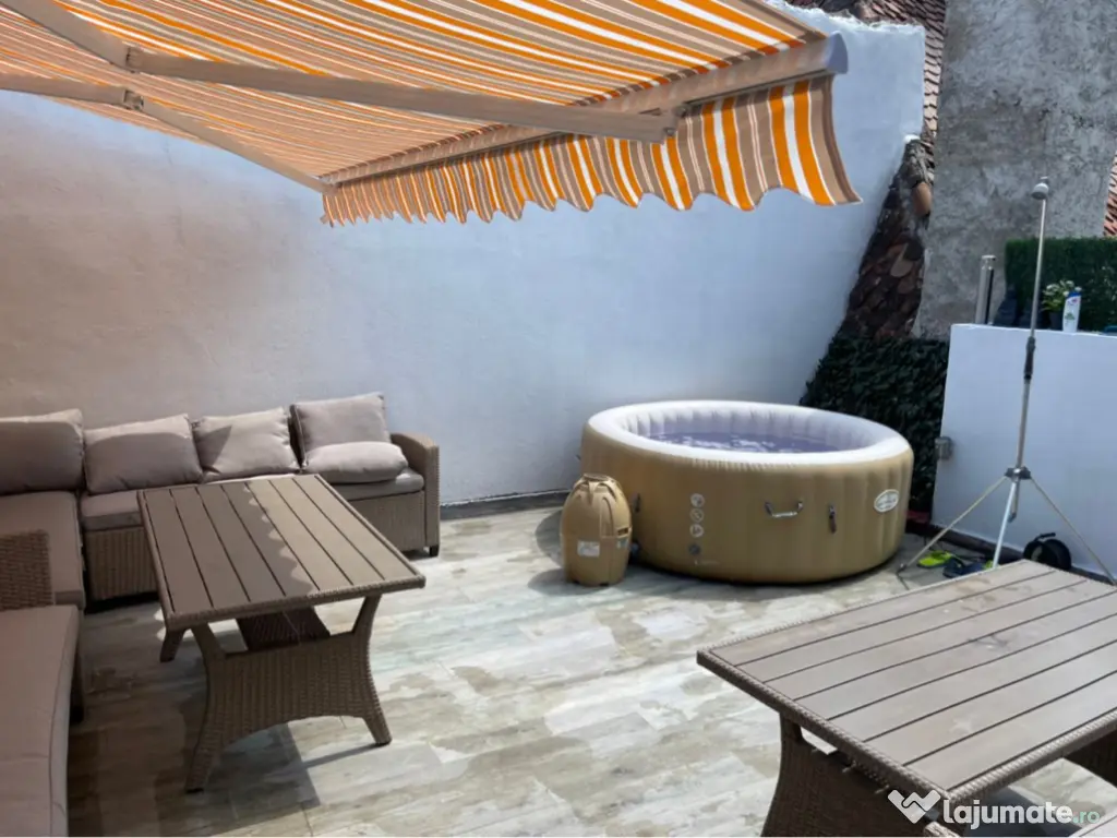 Casă în centrul istoric al Brașovului 