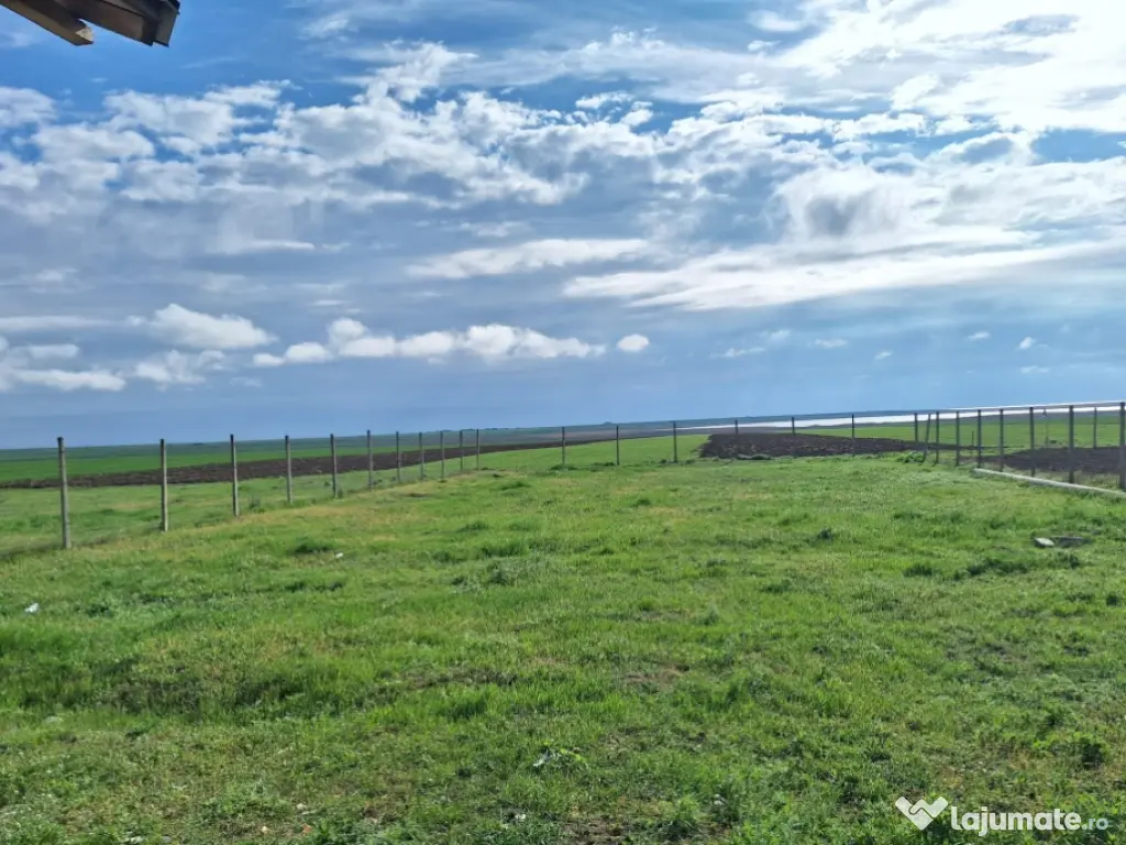 Casă + teren 1000 mp în Istria – vedere la lac sat Istria, județul Constanța 