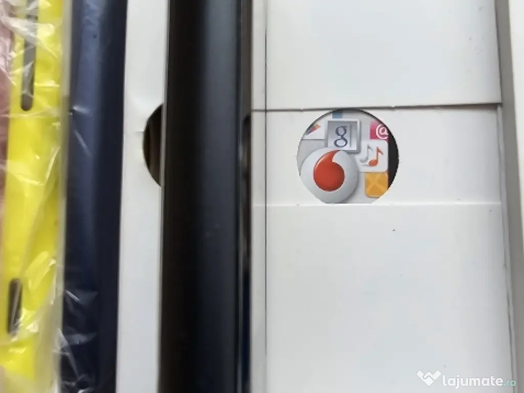 Vodafone Smart V860 nou.