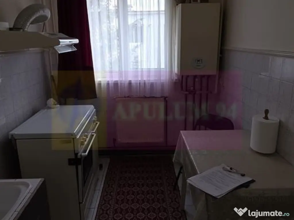 Apartament 2 camere de vanzare in Campina