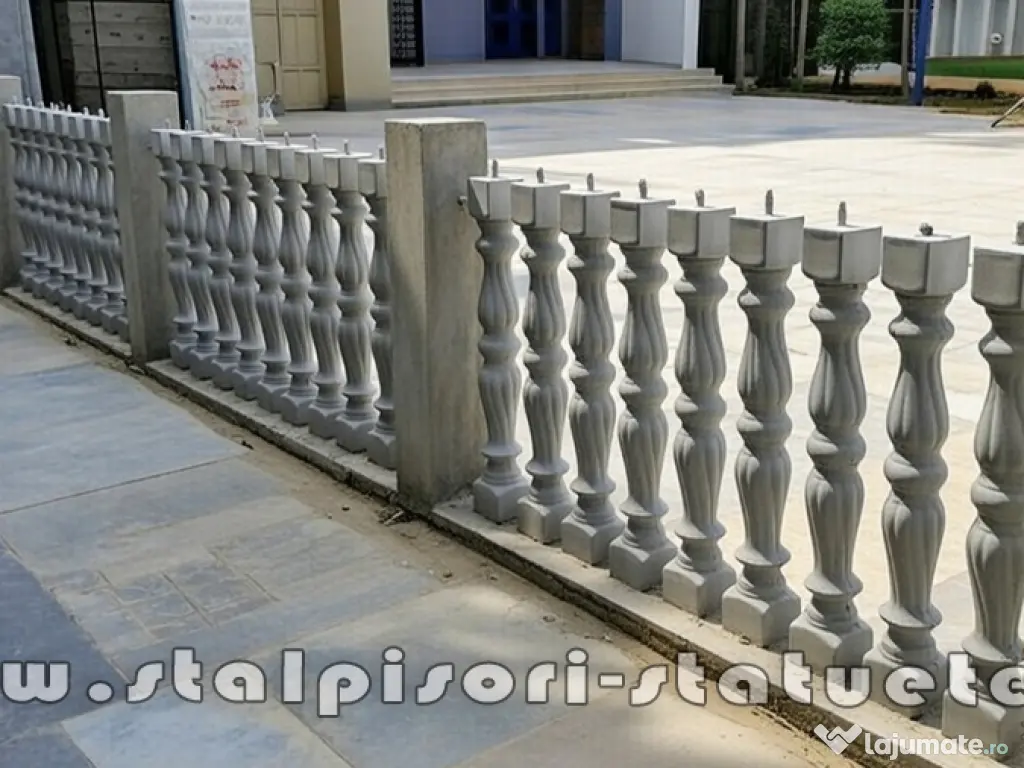 Stalpisori, balustri, popici, mosoare, din beton, model B4. 