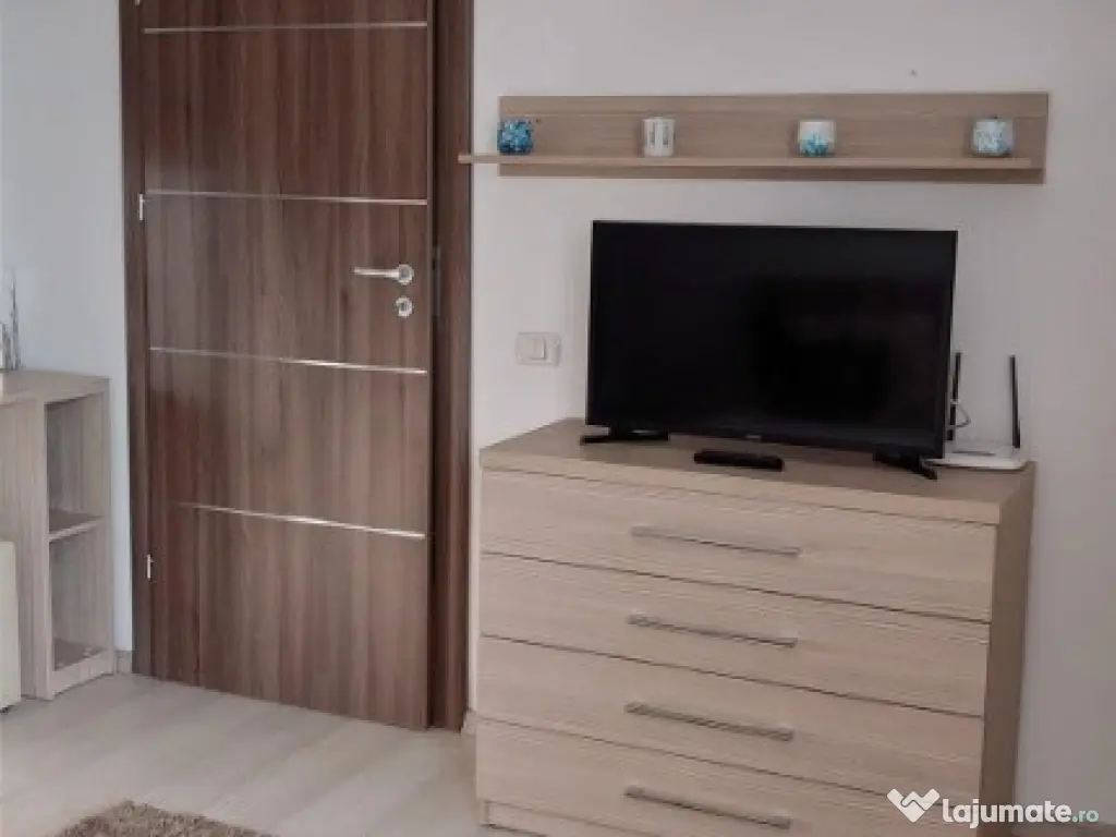 Decebal,Ap. 2 cam,cu parcare si centrala proprie 