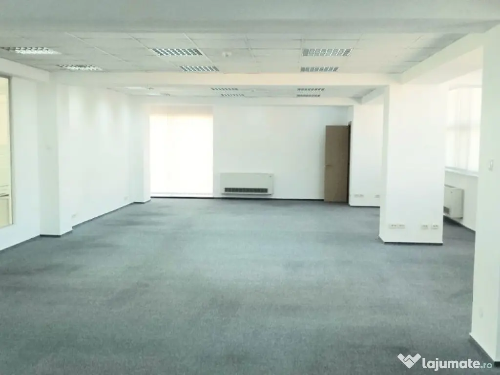 Cladire de Birouri Expozitiei 