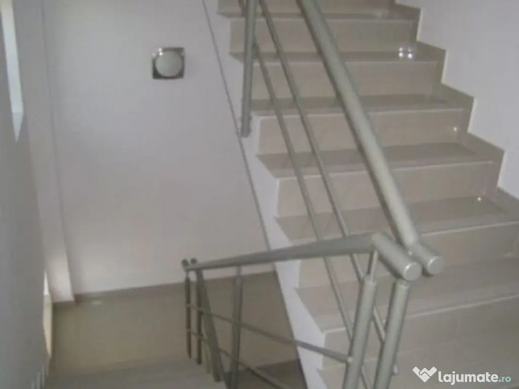 Cladire de Birouri Expozitiei 