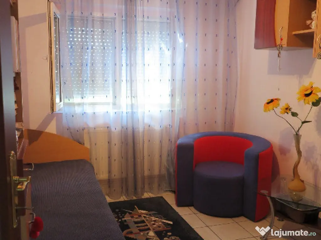 Apartament 4 camere amenajat Micalaca - Zona Voinicilor 