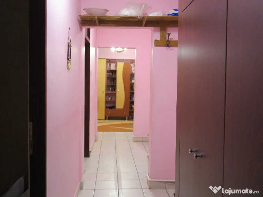 Apartament 4 camere amenajat Micalaca - Zona Voinicilor 