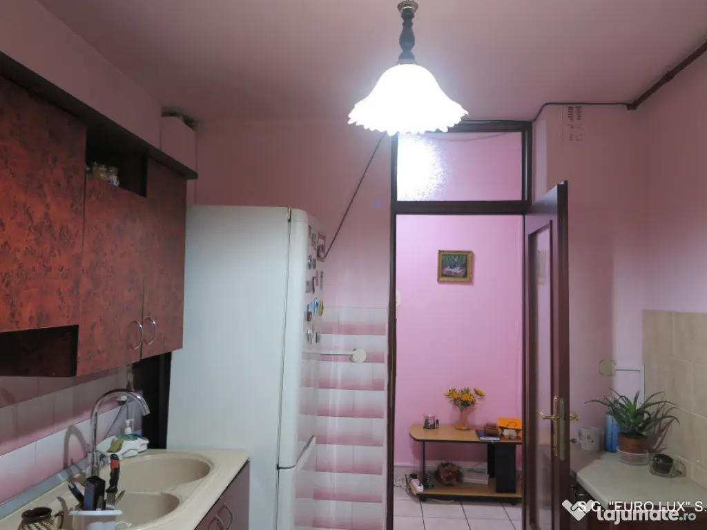 Apartament 4 camere amenajat Micalaca - Zona Voinicilor 