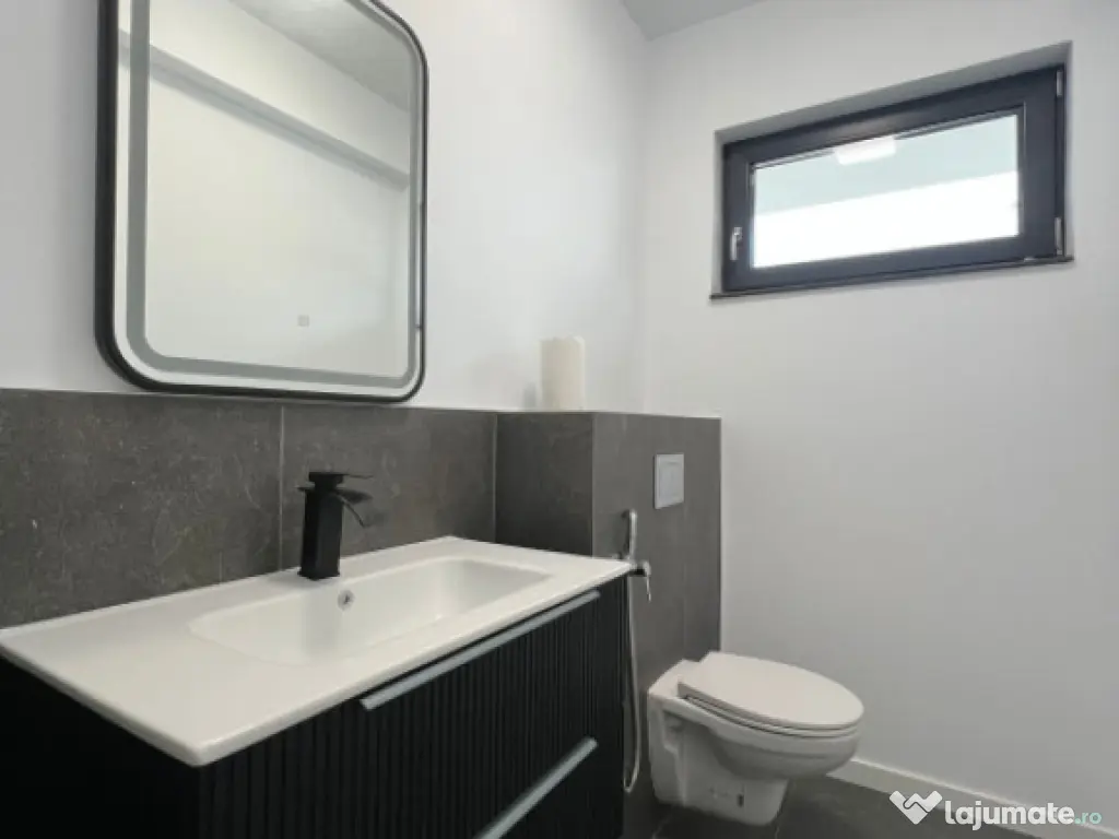 Casa P+1, situata in zona PALAZU MARE