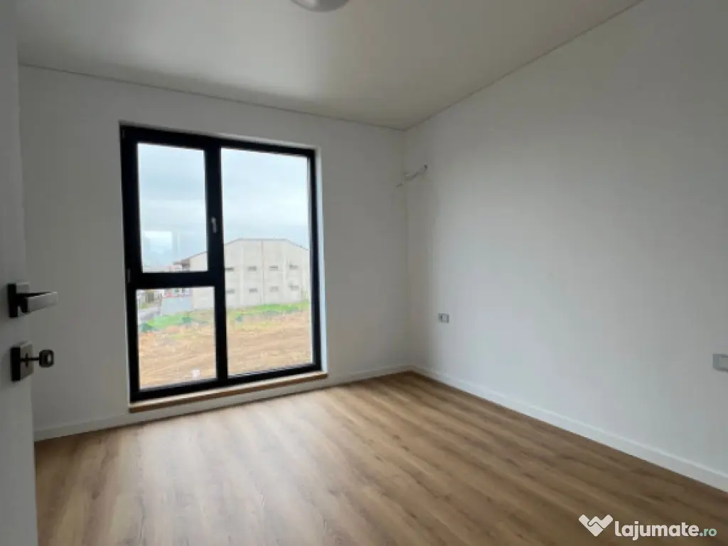 Casa P+1, situata in zona PALAZU MARE