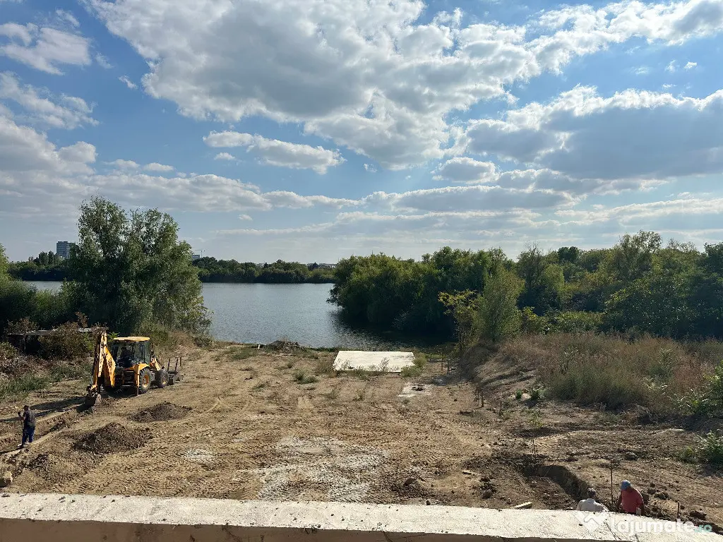 Teren Sisesti Lac 2500 Mp