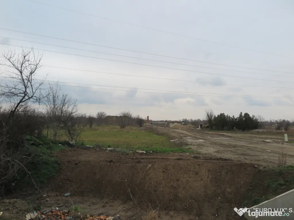 Loc de casa - Zona Aradul Nou 