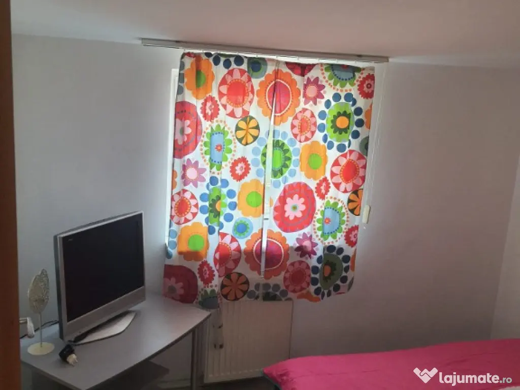 Apartament 4 camere Plopilor etaj 4 cu scara interioara