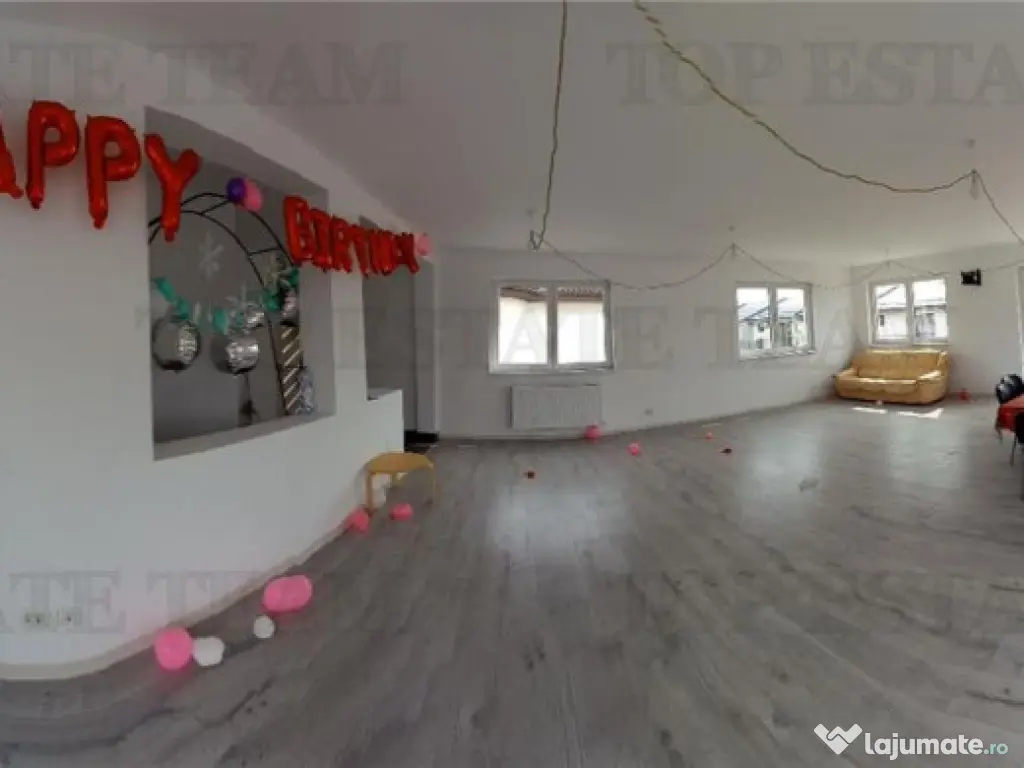 Vila pretabila spatiu comercial/salon evenimente in Bragadir