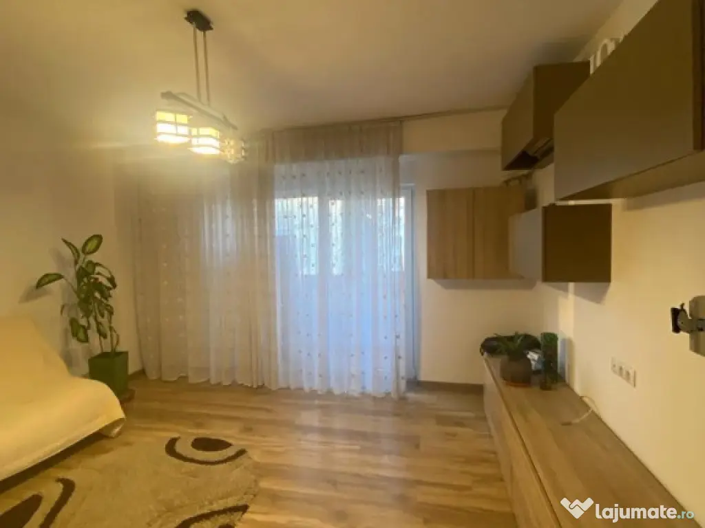 Apartament 3 camere zona Tineretului