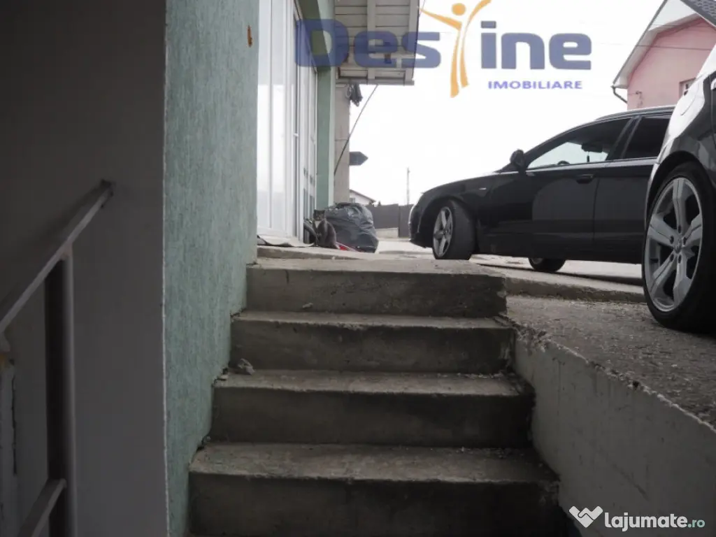 VAND SPATIU COMERCIAL PLUS 2 SPATII TIP GARAJ,INCLUSE,DEJ 