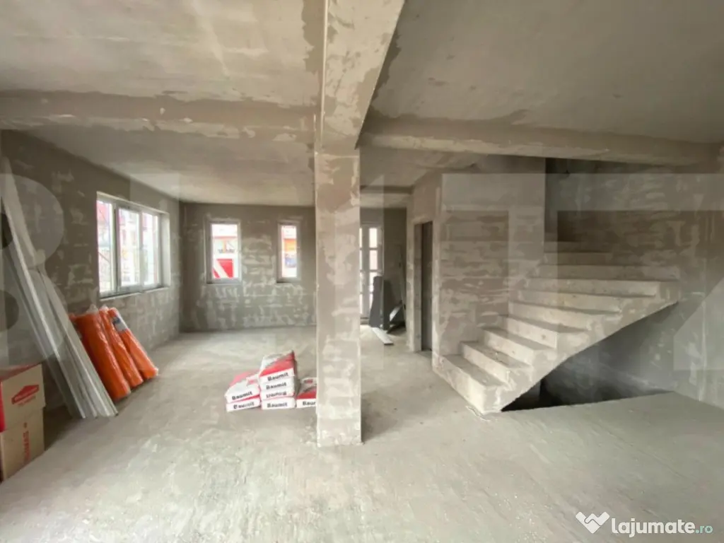 Duplex 177 mp utili, 2 garaje, 350 mp teren, Dezmir!