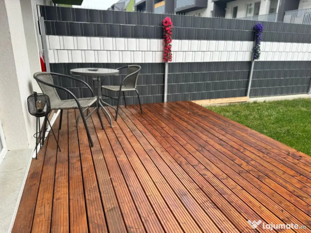 Apartament 2 camere,56 mp utili, 2 gradini, parcare, zona Ce