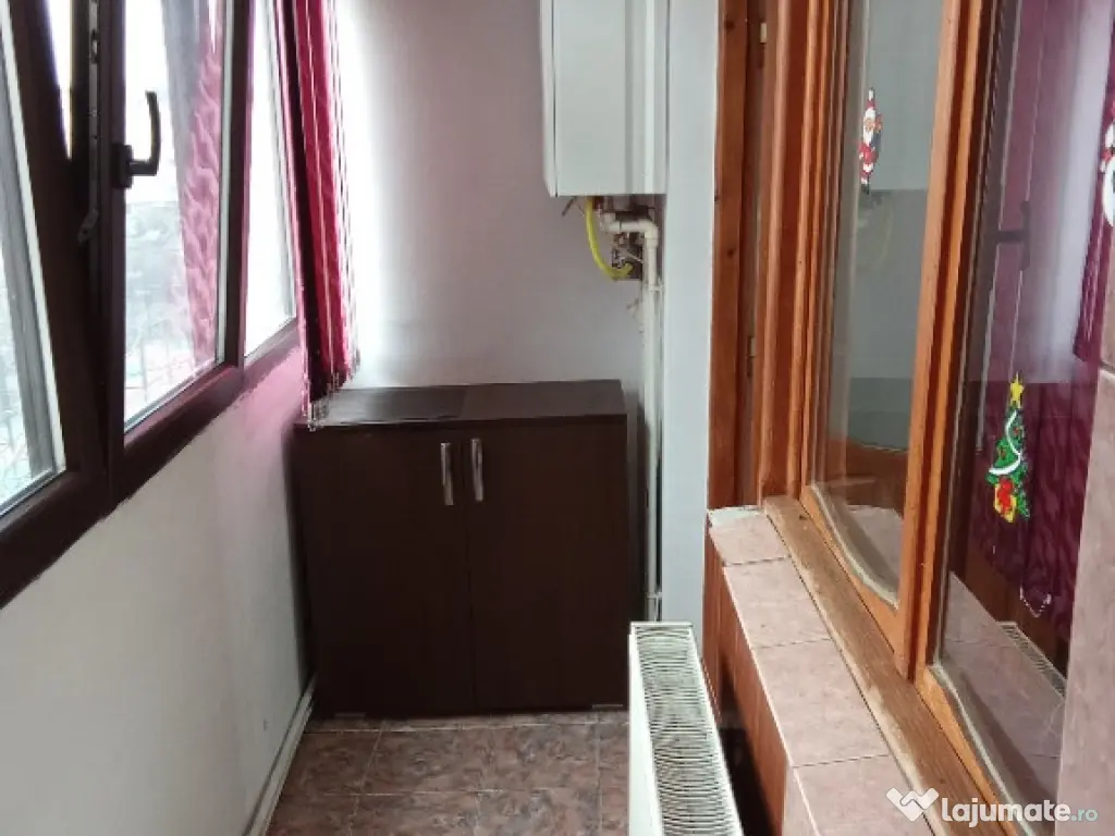 Chirie garsoniera decomandata Radu Negru-Calarasilor 