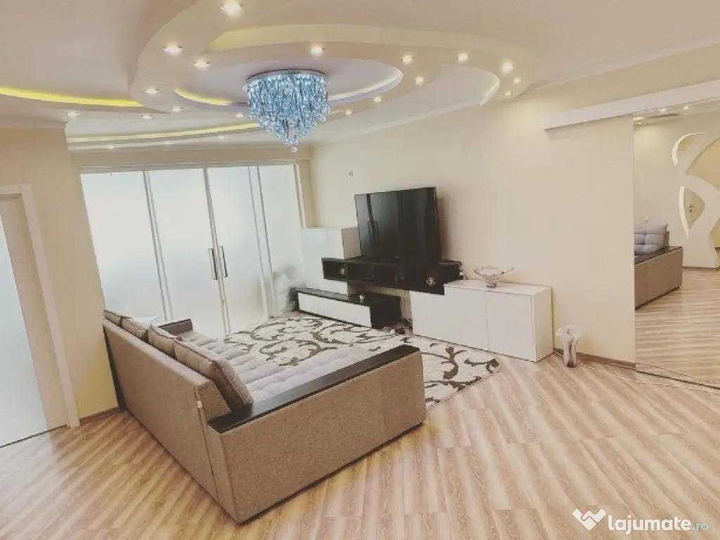 Inchiriez apartament cu 3 camere in zona Manastur