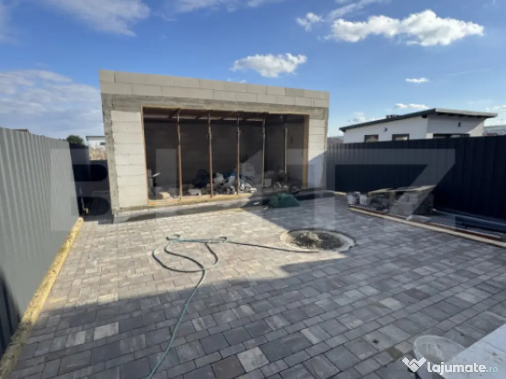 Case de vanzare , 120 mp utili ,foișor + beci,zona reziden