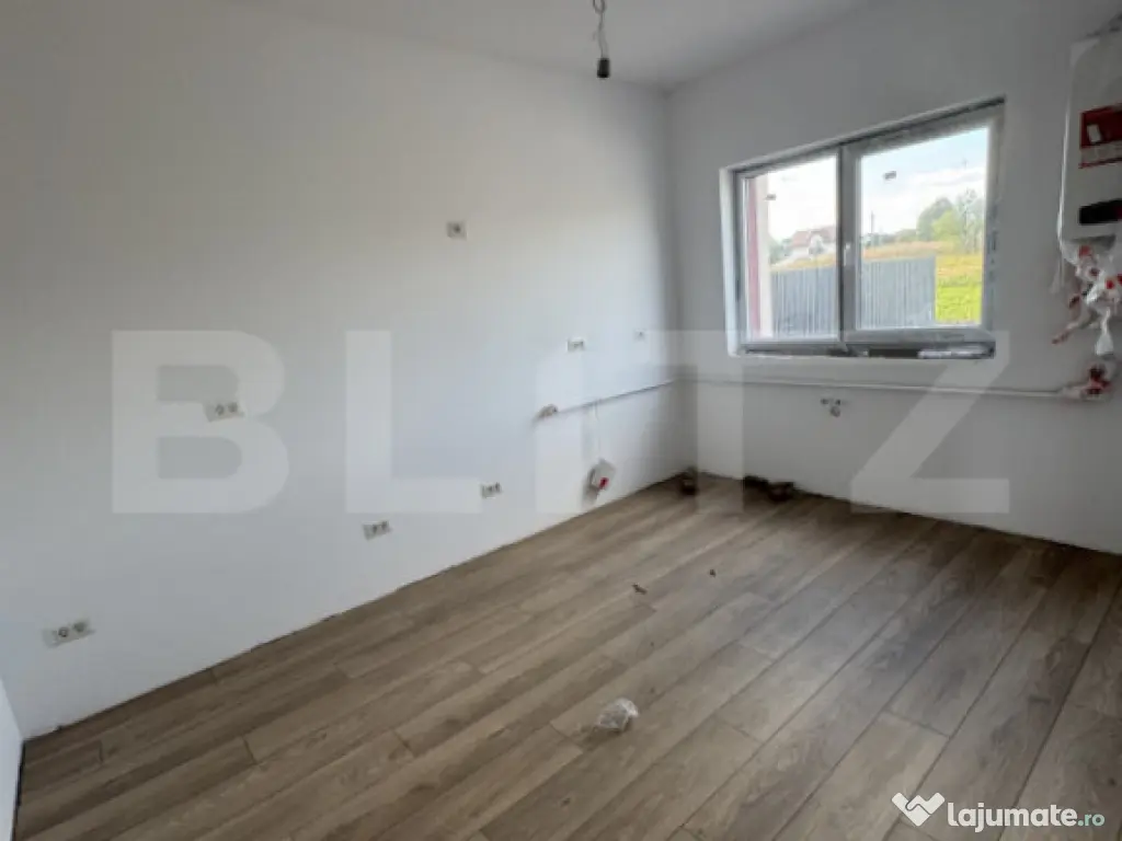 Case de vanzare , 120 mp utili ,foișor + beci,zona reziden