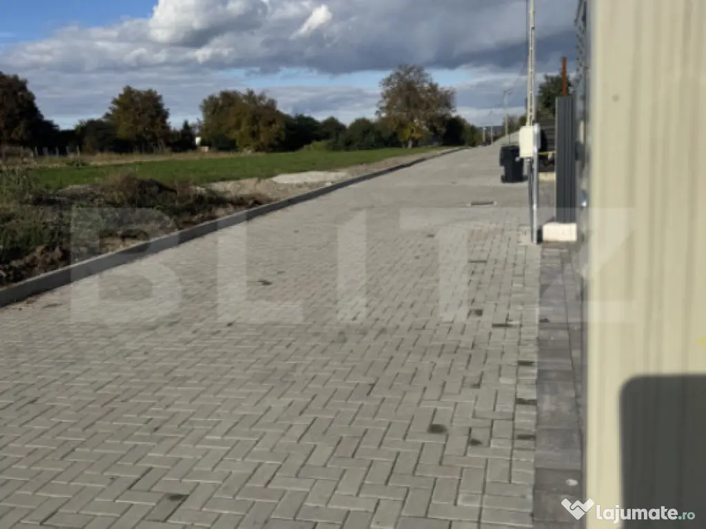 Case de vanzare , 120 mp utili ,foișor + beci,zona reziden