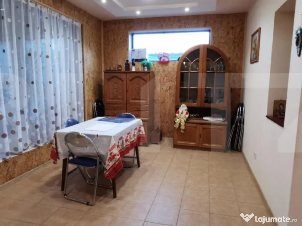 Ocazie!!! Vila cu potential, 250mp, teren 1473mp front 68ml,