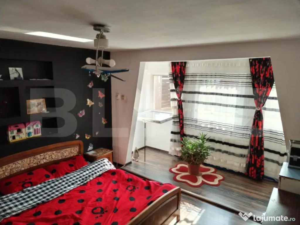 Casă de vacanță cu helesteu 180mp utili, 975mp teren Ulmi