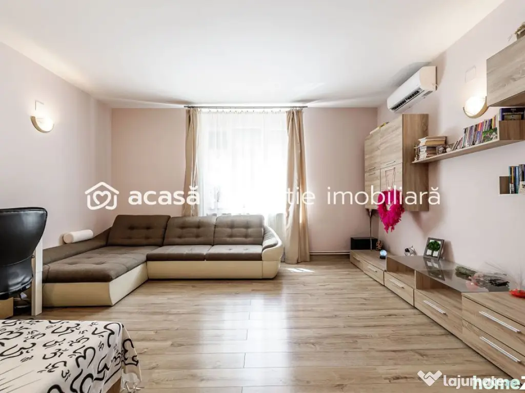 Apartament 2 camere spatios la casa individuala zona cent...