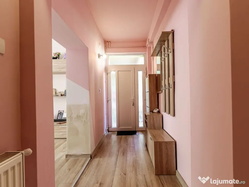 REZERVAT!Apartament 2 camere spatios la casa individuala ... 