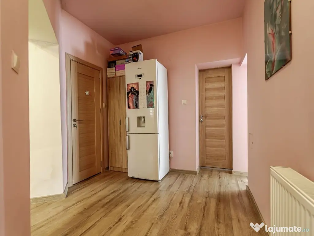 REZERVAT!Apartament 2 camere spatios la casa individuala ... 