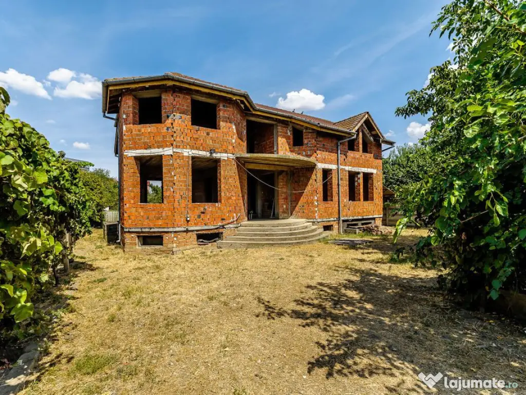 Două case pe Calea Radnei comision 0 