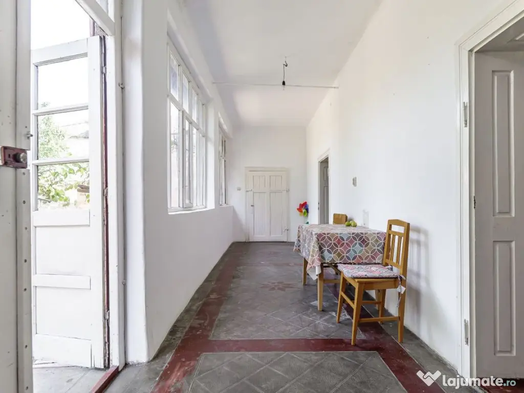 Două case pe Calea Radnei comision 0 