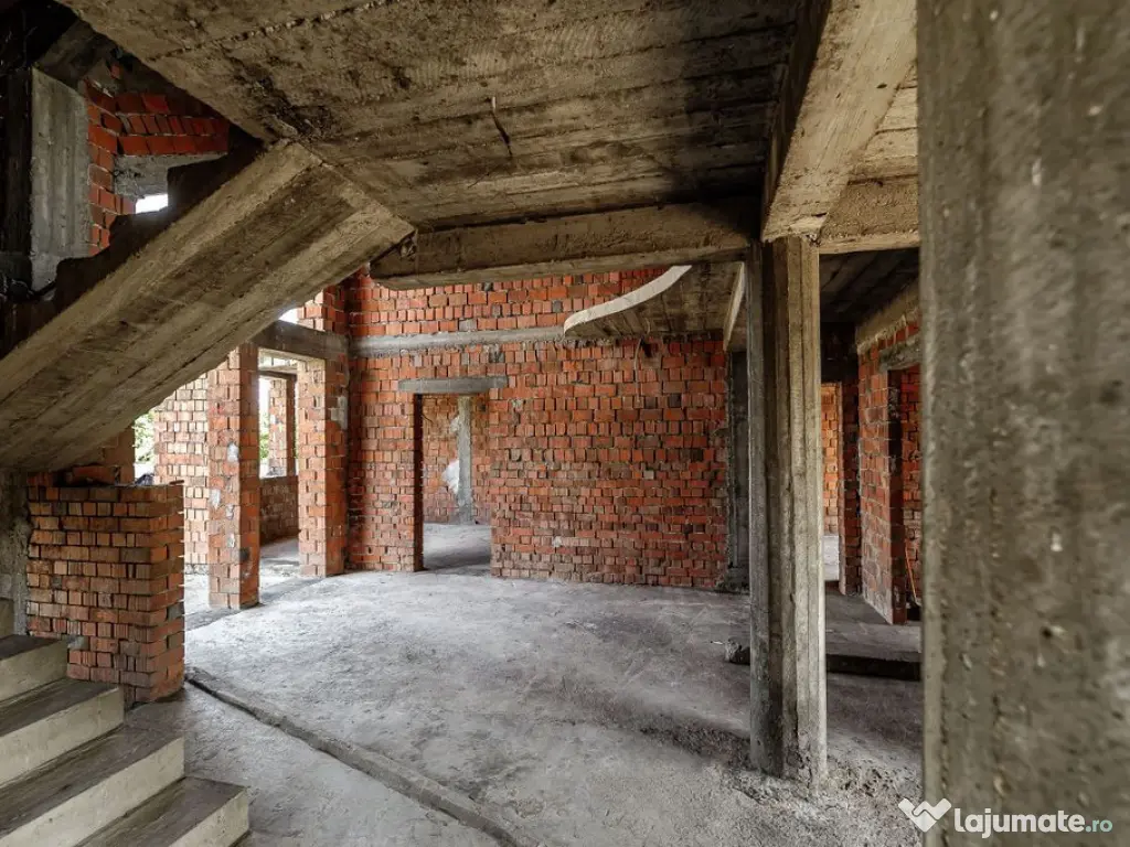 Două case pe Calea Radnei comision 0 