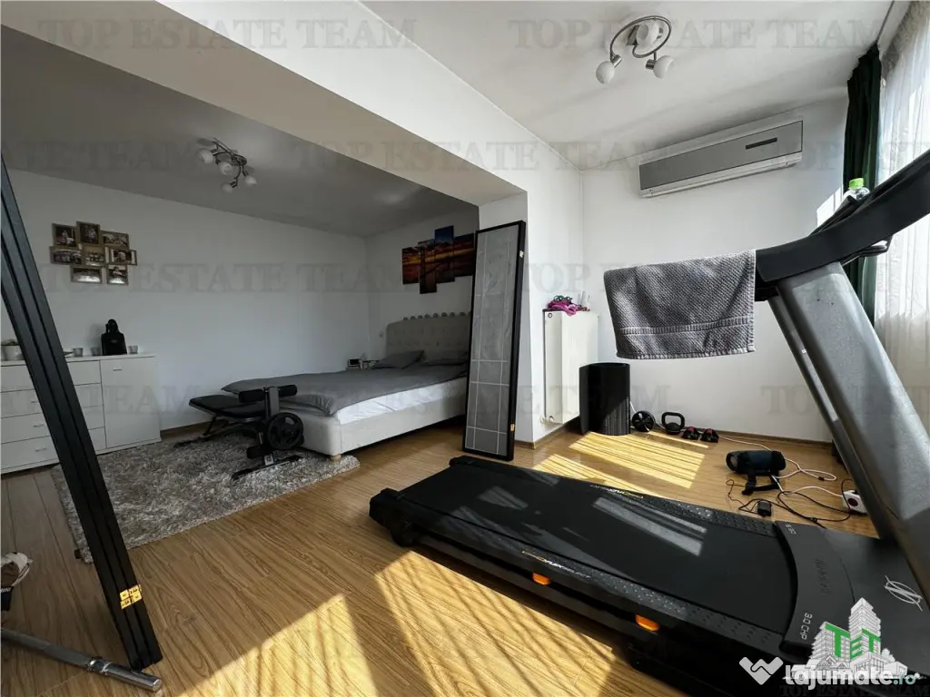 Zona Primarie Mogosoaia | Complex de case cu bariera | Curte 