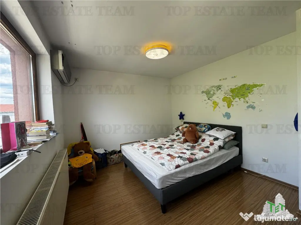 Zona Primarie Mogosoaia | Complex de case cu bariera | Curte 