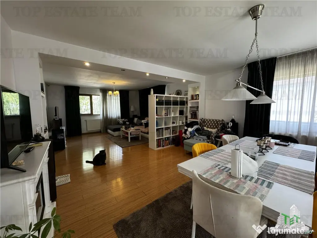 Zona Primarie Mogosoaia | Complex de case cu bariera | Curte 