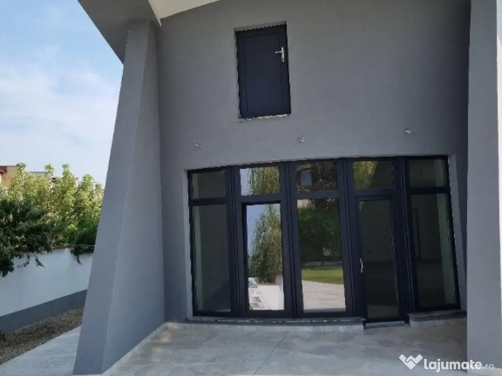 Vila SC 240 mp , constr 2023 ,Sanmartin ,lux ,teren 1000 mp 