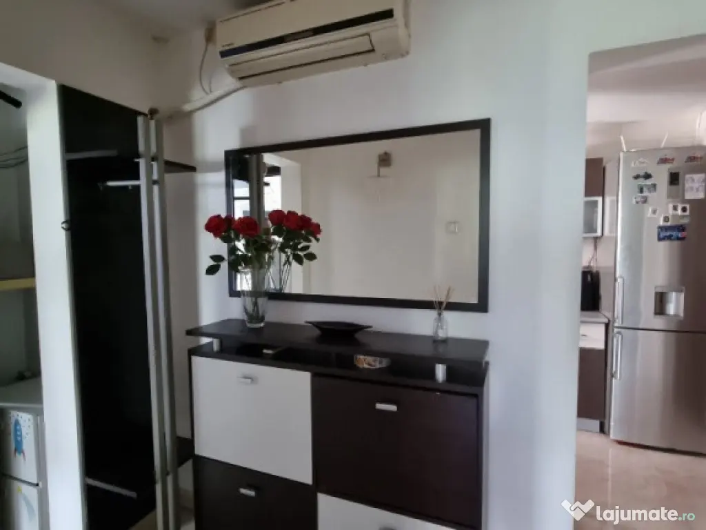 Apartament 4 camere decomandat Titan 