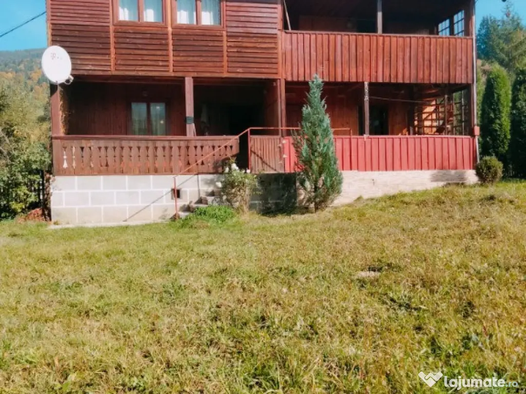 Cabana la Colibita , P+ M -100 mp , 830 mp teren