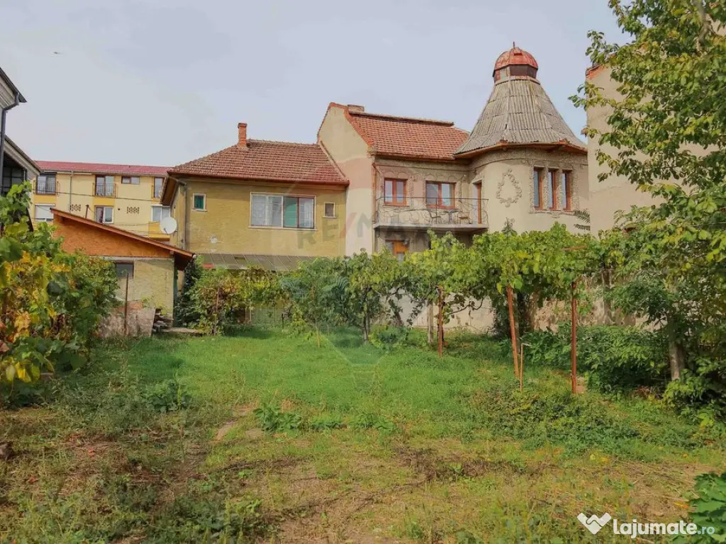 De vânzare Casă cu 3 camere și teren 562 mp str. Louis... 