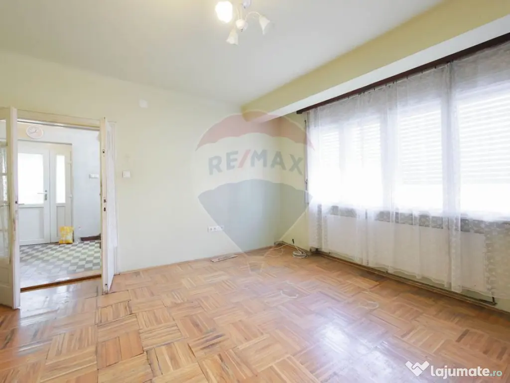 De vânzare Casă cu 3 camere și teren 562 mp str. Louis... 