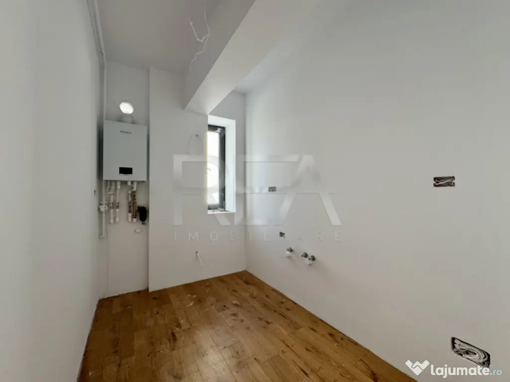 Studio Ultracentral la 8 minute de metrou