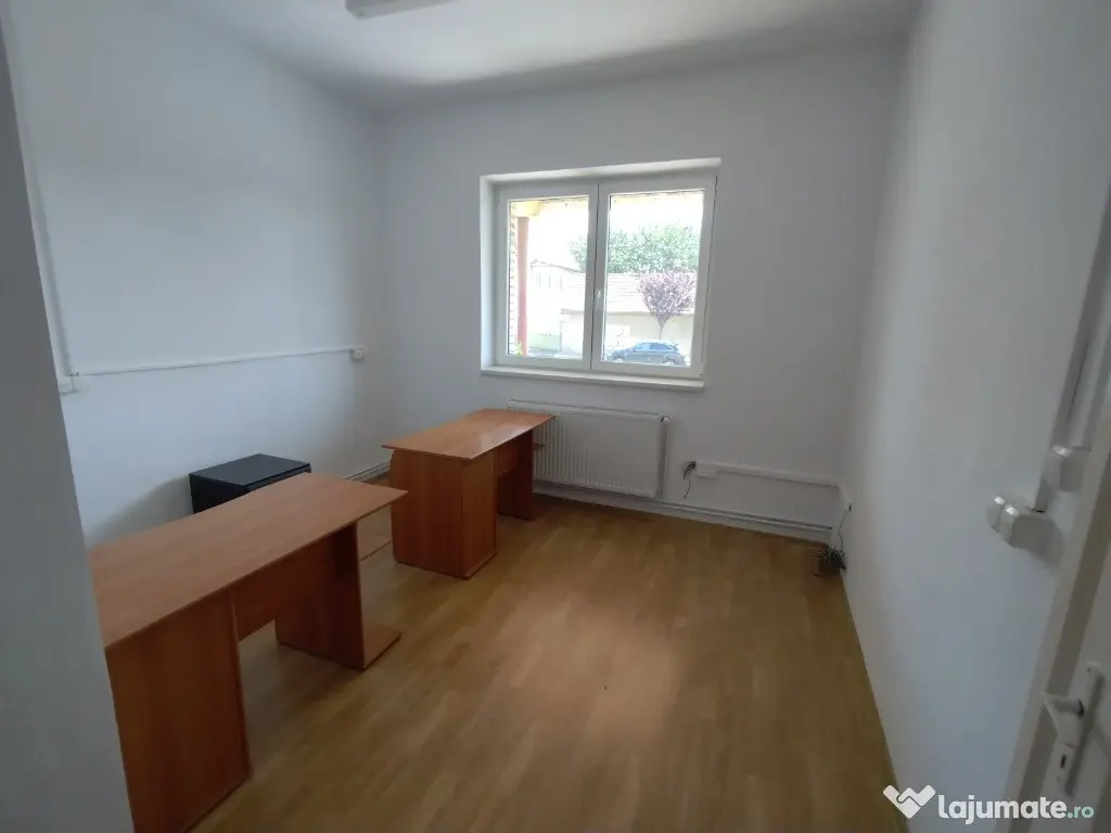 INCHIRIEZ spatiu birou 2 camere, 33 mp, zona Turnisor 
