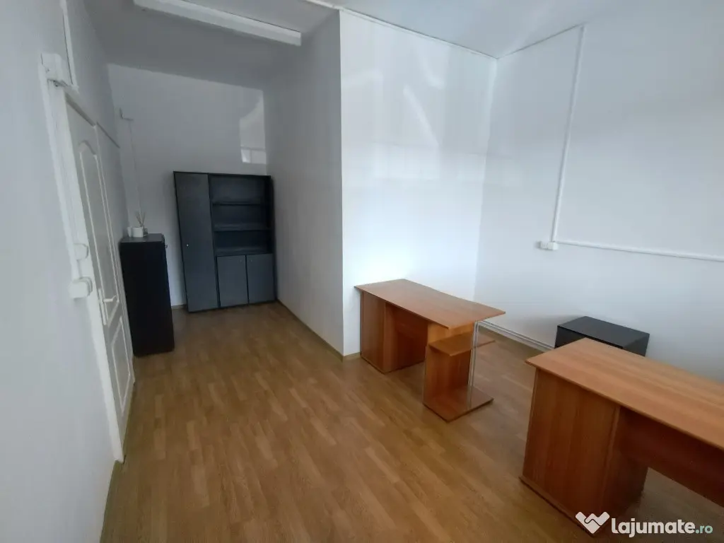 INCHIRIEZ spatiu birou 2 camere, 33 mp, zona Turnisor 