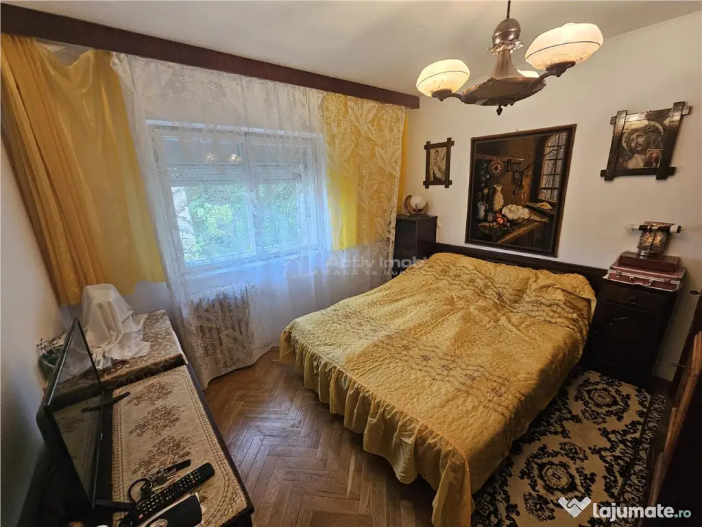 Resita, 4 Cam. Dec., Micro 4