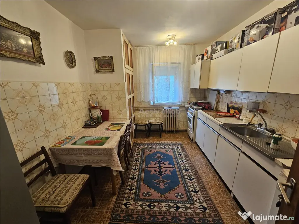 Resita, 4 Cam. Dec., Micro 4