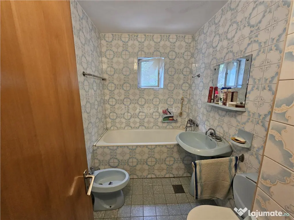 Resita, 4 Cam. Dec., Micro 4