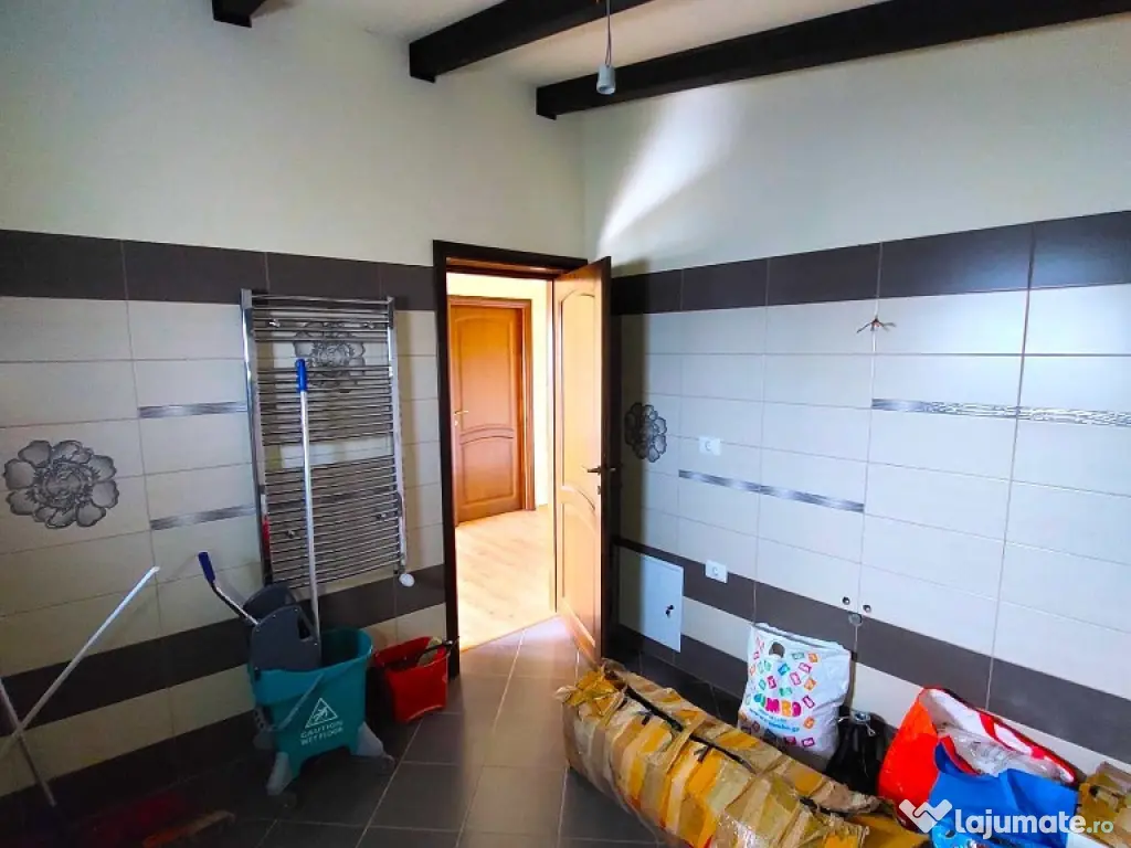 Casa 2016 Gugesti central 