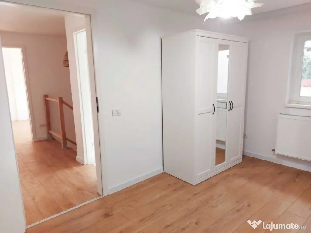 Apartament 3 camere (P+1) langa Parcul Carol si Parcul Tineretului